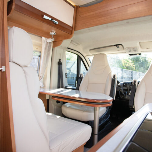 Auto - Bote - Caravana